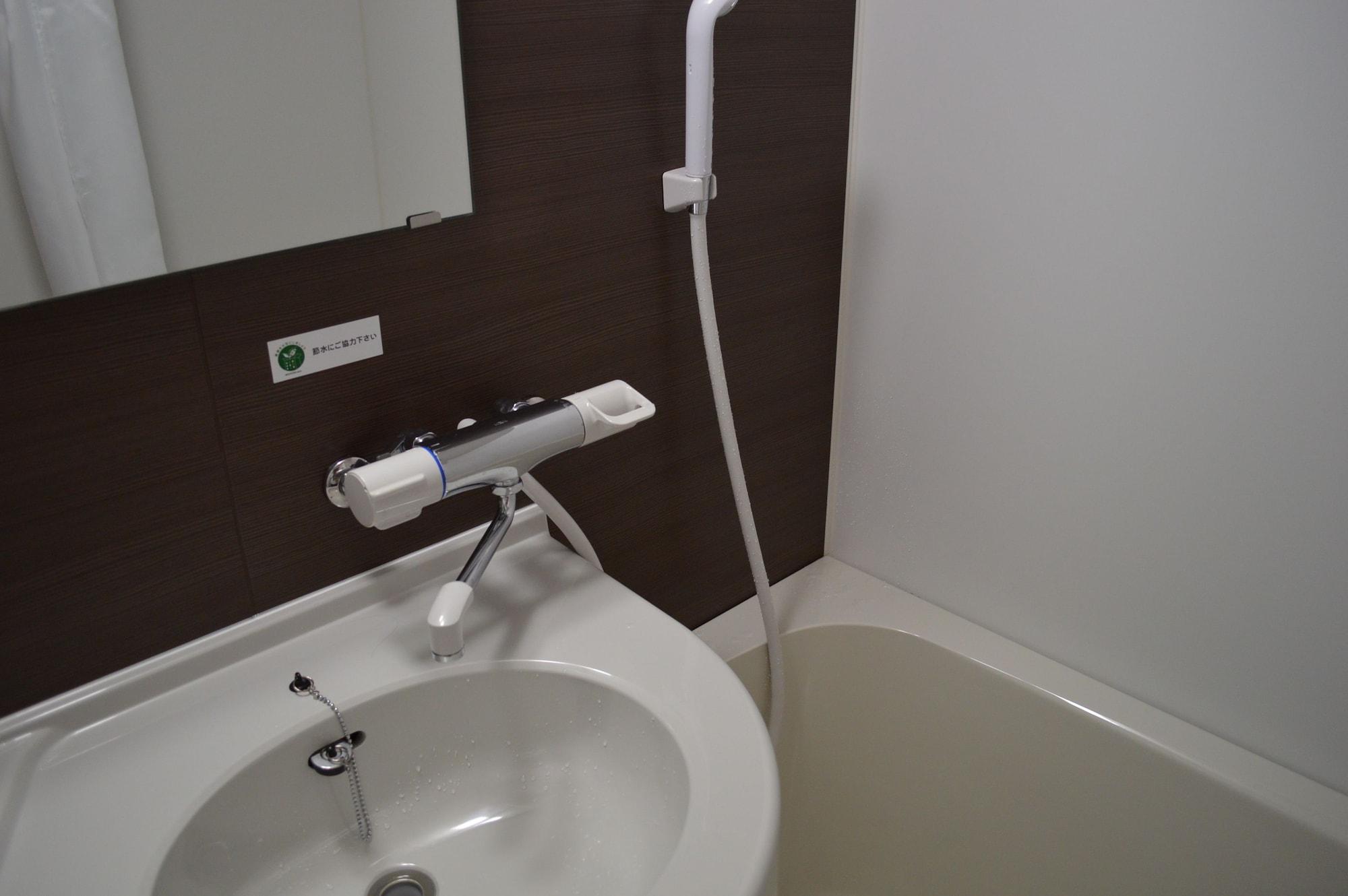 Hotel Route-Inn Saiki Ekimae Extérieur photo
